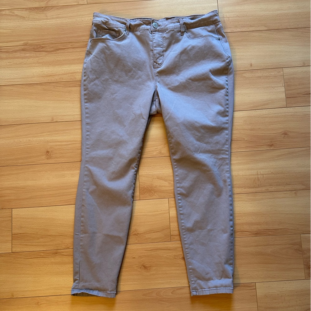 Relativity Blush Skinny Jeans in Taupe Blush Pale Pink Ankle size 18 cotton